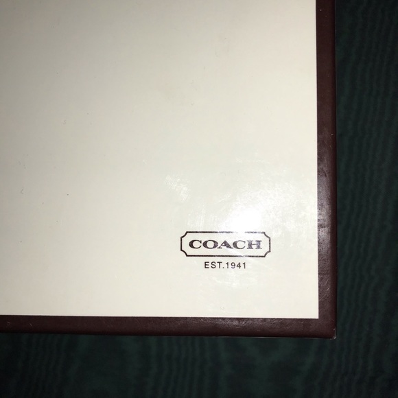 ❌SOLD❌Coach (Sharin) Khaki, signature loafers - Picture 7 of 12